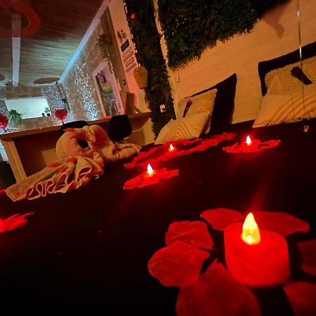 Les Spas De La Mer, Suite & Spa, Love Room, Plein Coeur Du Grau Le Grau-du-Roi Eksteriør bilde