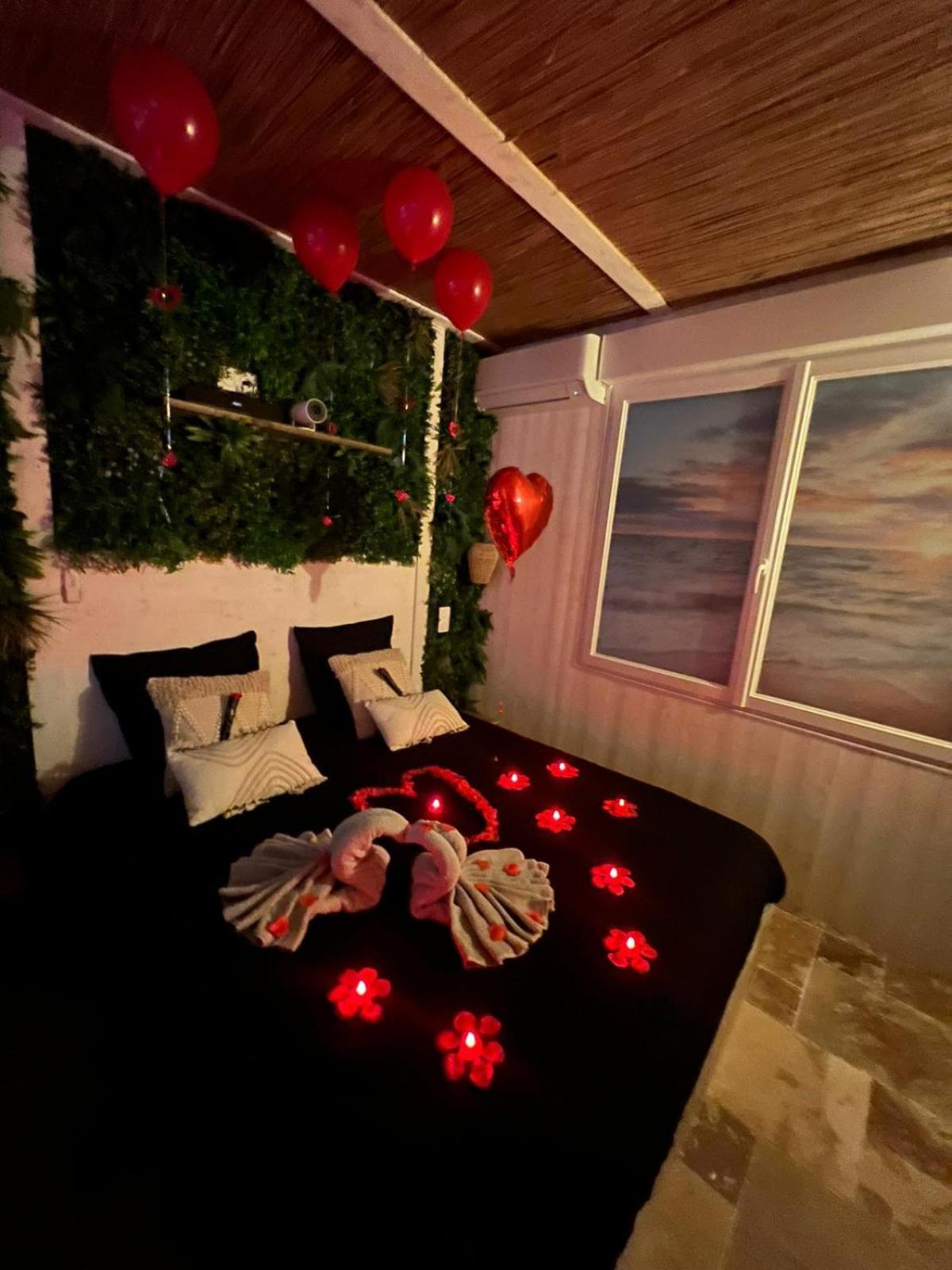 Les Spas De La Mer, Suite & Spa, Love Room, Plein Coeur Du Grau Le Grau-du-Roi Eksteriør bilde